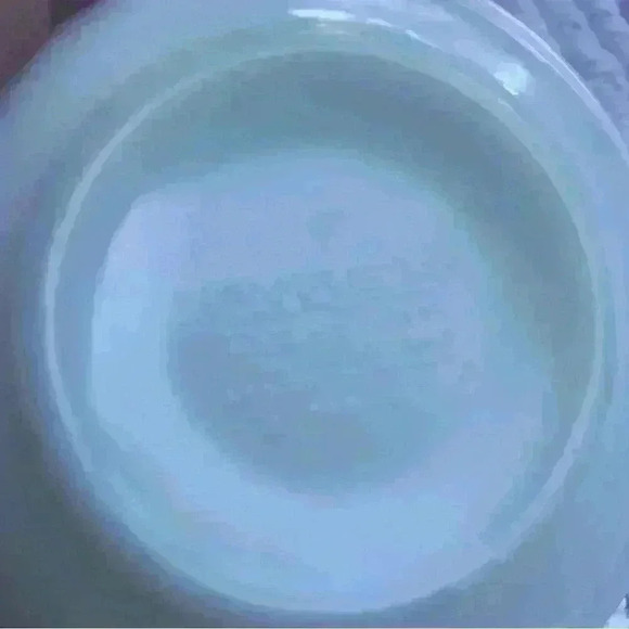 2 VINTAGE PYREX Opal white; 5-oz 706 Red-Design Tableware fruit/dessert bowls - Picture 5 of 6